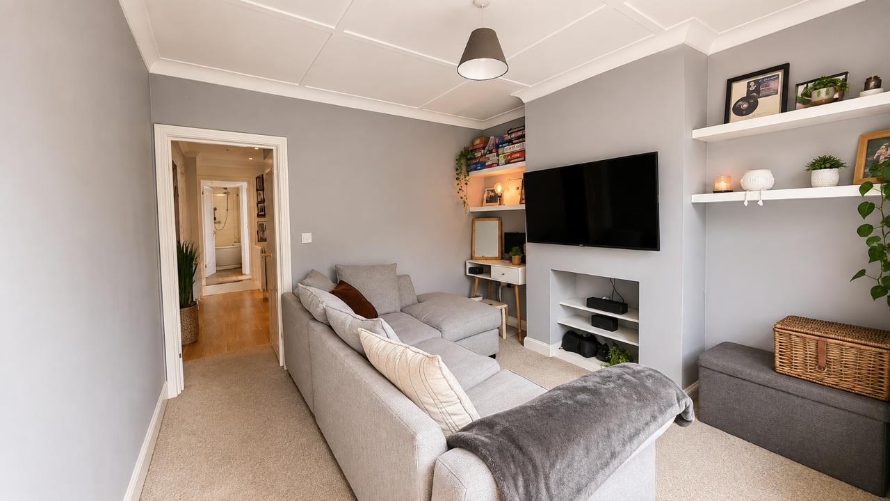 2 bed property in Old Church Road, St. Leonards-On-Sea